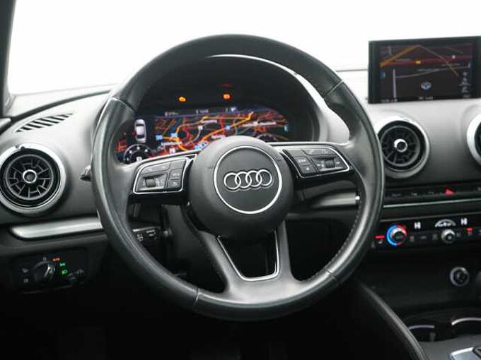 Audi A3 Limousine S-TRON AHK ACC NAVI PANO SHZ XENON