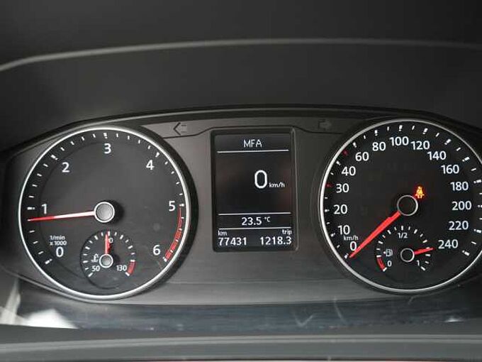 Volkswagen T6 BEARLOCK KAM SHZ LED