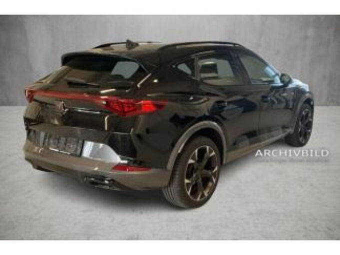 CUPRA Formentor DSG VIRT LED KAM SHZ PDC