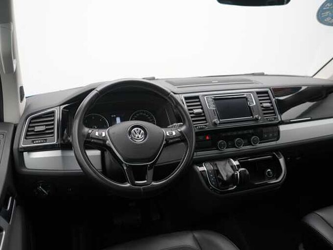 Volkswagen T6 AHK ACC STANDHZ LED HGSD