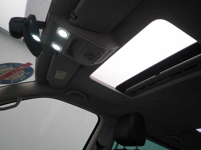 Volkswagen T6 AHK ACC STANDHZ LED HGSD