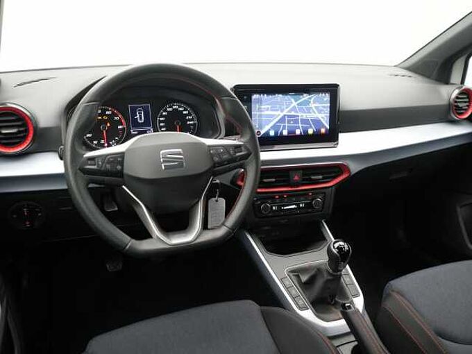SEAT Arona LED KAM PDC SHZ NAVI KLIMA