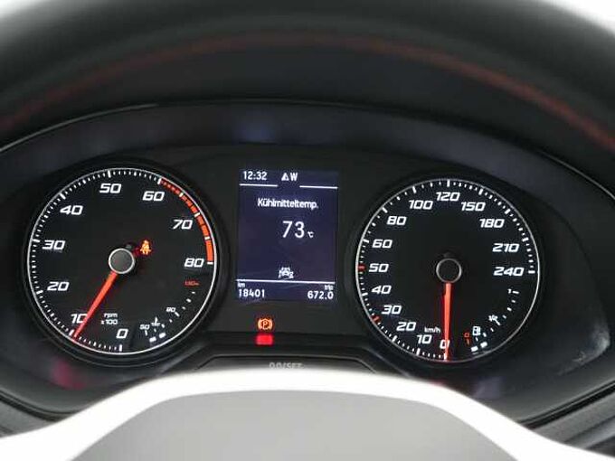 SEAT Arona LED KAM PDC SHZ NAVI KLIMA