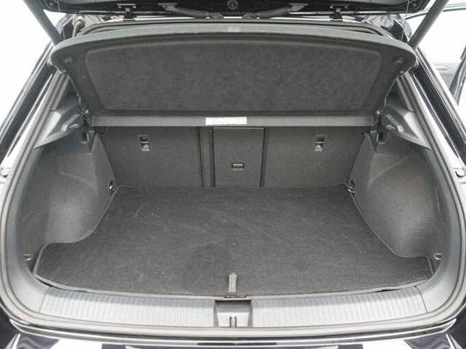 Volkswagen T-Roc Sport ACC AHK NAVI KAM SHZ PDC