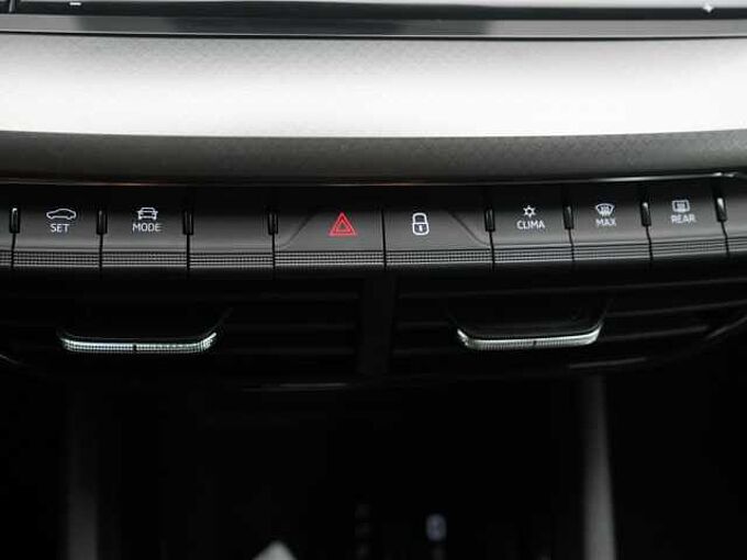 SKODA OCTAVIA Combi Ambition iV LED VIRT AHK DSG PDC K