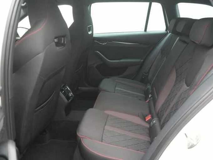 SKODA OCTAVIA DSG SHZ LED PDC KLIMA