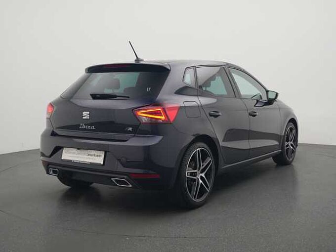 SEAT Ibiza FR DSG PANO LED KAM SHZ PDC