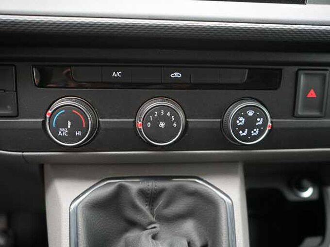 Volkswagen T6.1 KLIMA KAM AHK