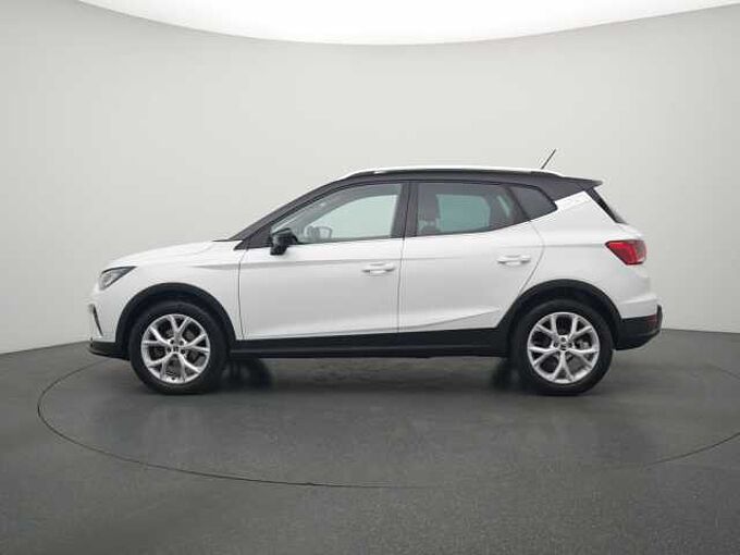 SEAT Arona FR LED DSG AHK SHZ KAM ACC PDC