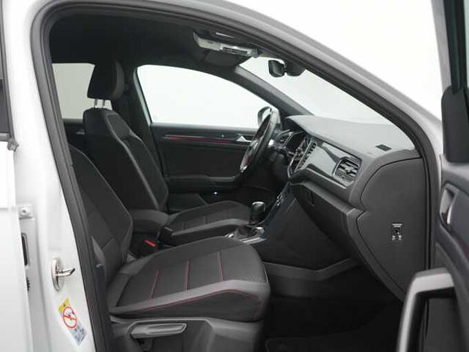 Volkswagen T-Roc DSG KAM AHK ACC LED SHZ KAM CARPLAY VIRT