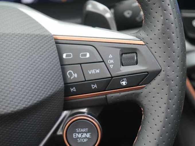 CUPRA Formentor VZ DSG PANO ACC AHK NAVI LEDER CARPLAY