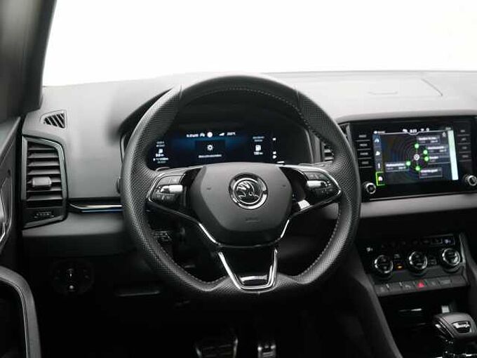 SKODA KAROQ Sportline DSG VIRT ACC AHK NAVI KAM SHZ