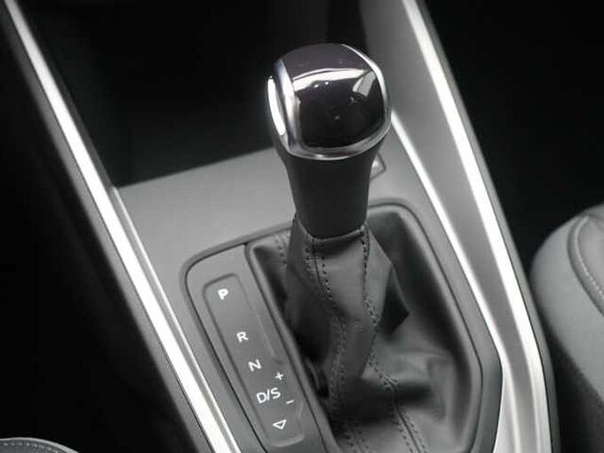 Audi A1 Sportback 40 S line VIRT LED KAM SHZ PDC