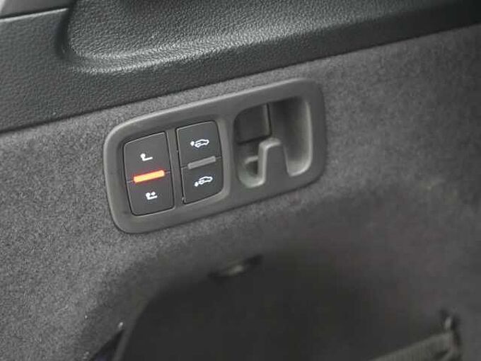 Audi Q7 VIRT PDC ACC NAVI XENON