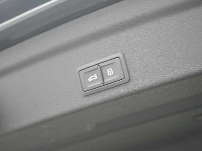 Audi Q3 Sportback 45 e S line VIRT SONOS 360° LED KAM