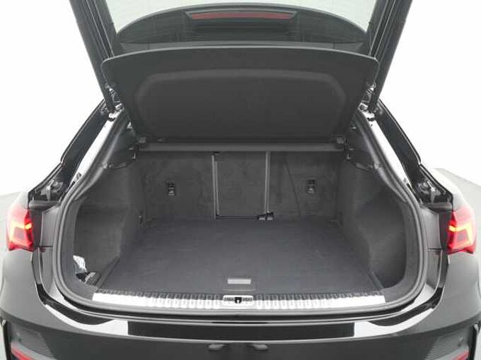 Audi Q3 Sportback 45 quattro S line AHK PANO KAM SHZ