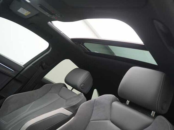 Audi Q3 Sportback 45 quattro S line AHK PANO KAM SHZ