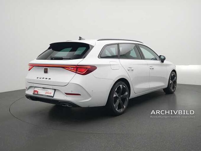 SEAT Leon Sportstourer FR DSG VIRT LED KAM SHZ PDC