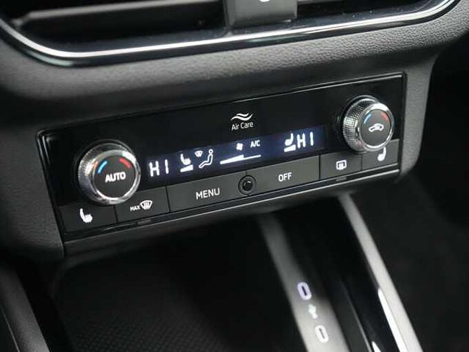 SKODA SCALA DSG AHK VIRT ACC SHZ LED CARPLAY PDC