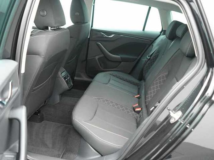 SKODA SCALA DSG AHK VIRT ACC SHZ LED CARPLAY PDC