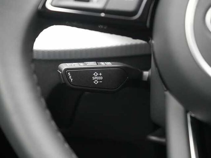 Audi Q2 advanced MATRIX SHZ AHK PDC KLIMA