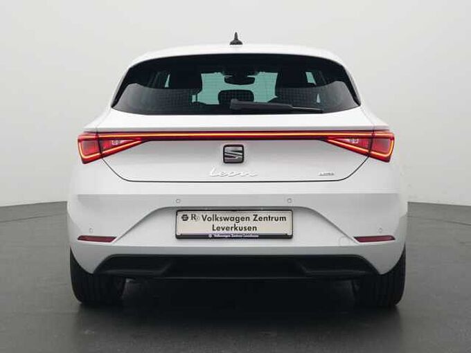 SEAT Leon Xcellence DSG APP CONNECT PDC VIRT NAVI