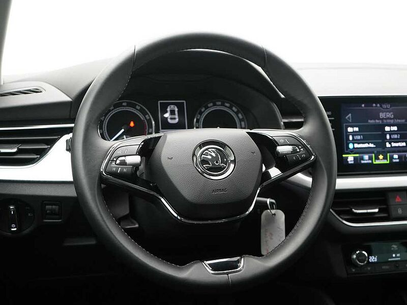 SKODA SCALA 1.0 Tour LED SHZ PDC KLIMA