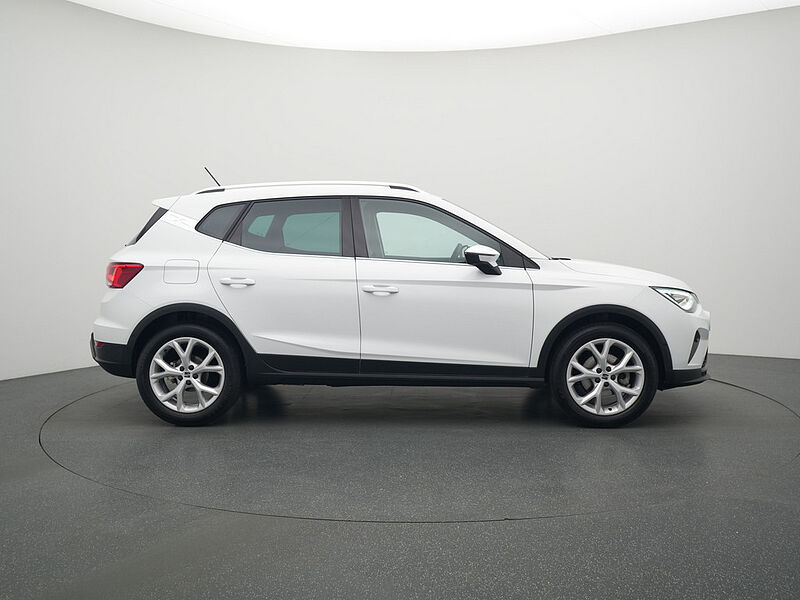 SEAT Arona TSI FR NAVI KAM LED