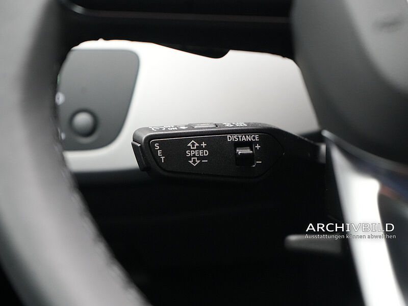 Audi A4 Avant TFSI S TRON MATRIX AHK PDC VIRT