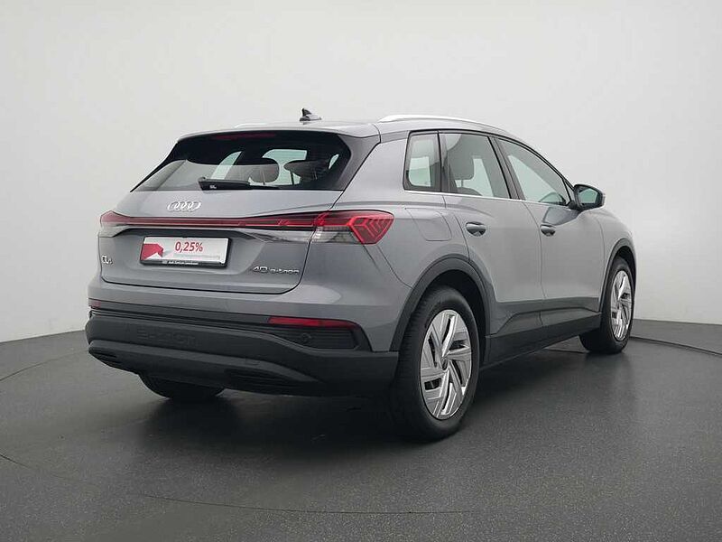 Audi Q4 e-tron NAVI SHZ PANO LED PDC