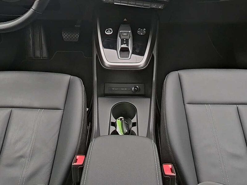 Audi Q4 e-tron SHZ LED PDC LEDER PORT NAVI