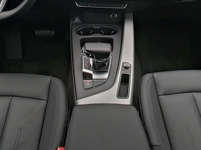 Audi A4 Avant 40 TDI PANO LEDER AHK NAVI ACC VIRT KAM