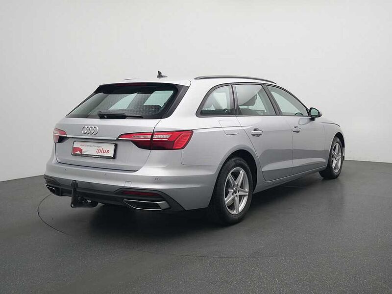 Audi A4 AHK ACC LED FACEL. NAVI APP