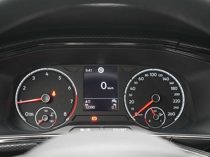 Volkswagen T-Cross TSI APP CONNECT KAM SHZ ACC NAVI