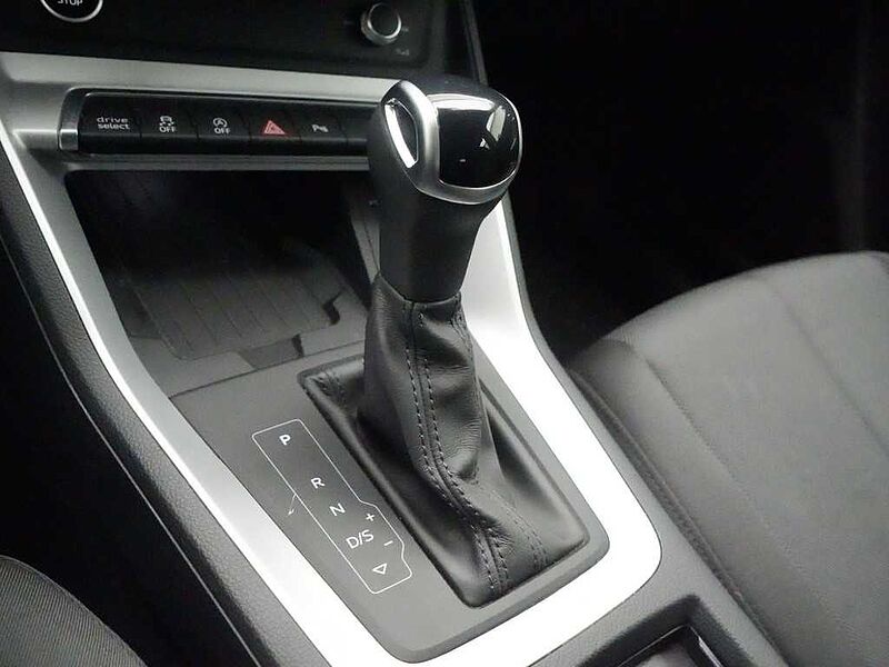 Audi Q3 Sportback S line STRON VIRT APP LED PDC