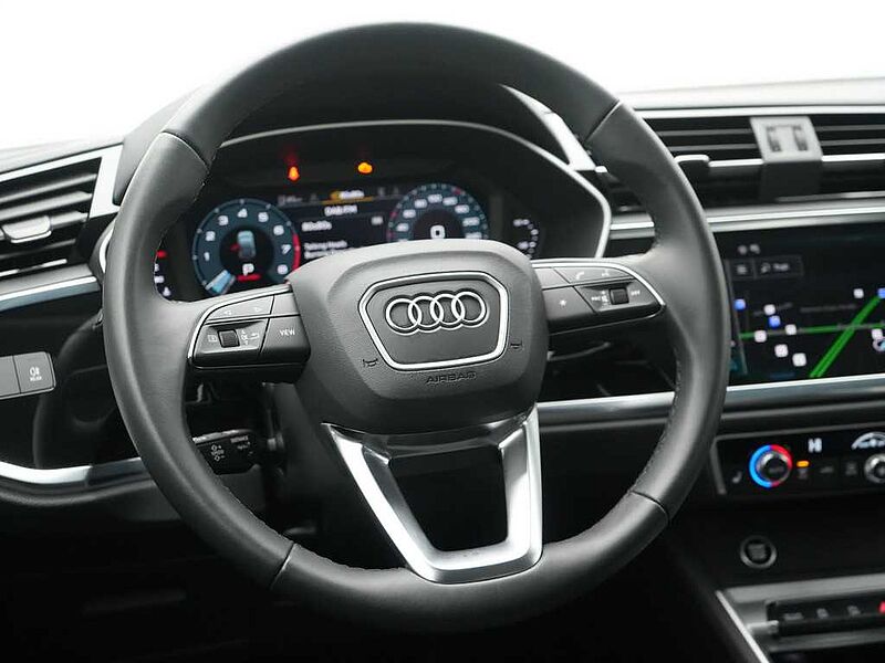 Audi Q3 Sportback TFSI S line S-TRON LED APP SHZ PDC