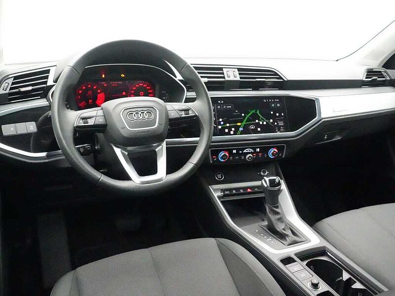 Audi Q3 Sportback S line S TRON KAM NAVI ACC SHZ