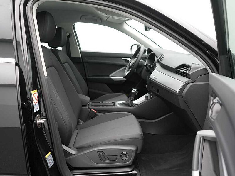 Audi Q3 Sportback S line S-TRON KAM NAVI VIRT ACC