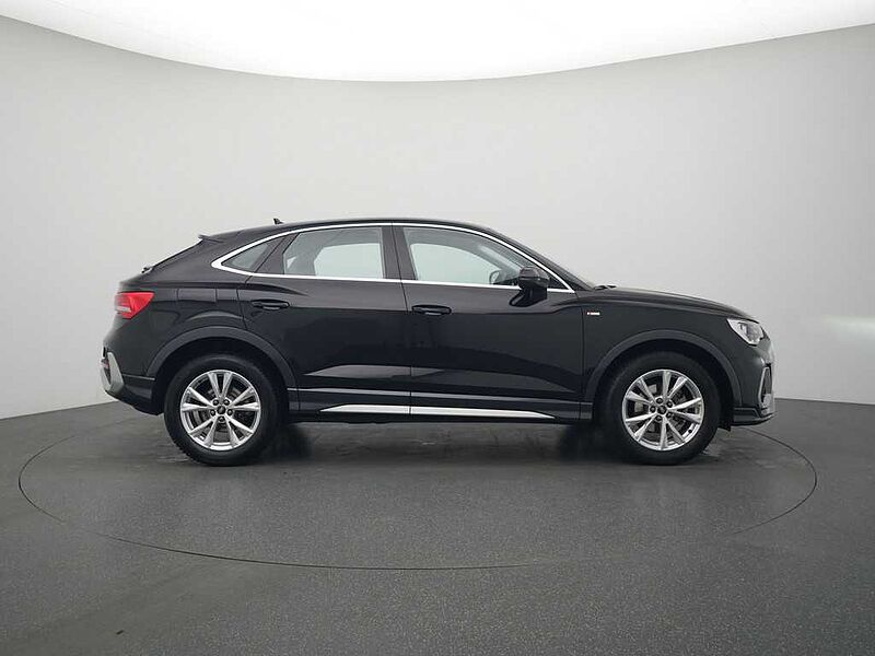 Audi Q3 Sportback S line S-TRON KAM NAVI VIRT ACC