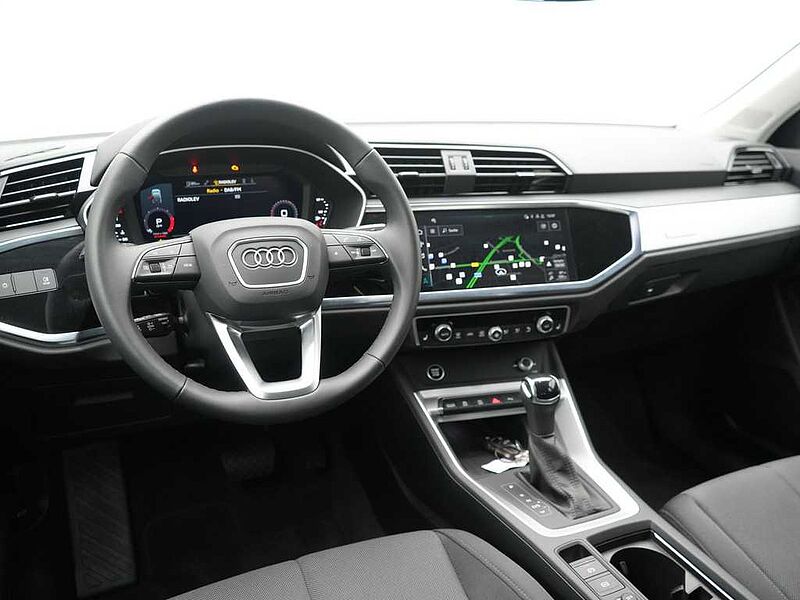 Audi Q3 Sportback S line ACC SHZ AHK NAVI LED APP