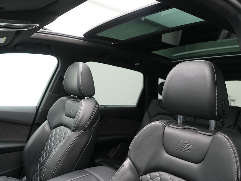 Audi Q7 50 TDI S Line ACC AHK NAVI PANO BOSE STANDHZ