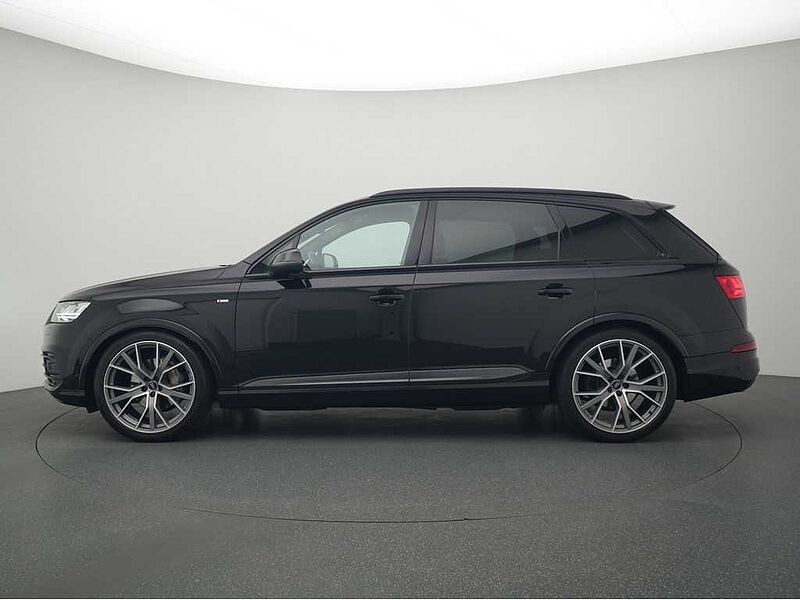 Audi Q7 50 TDI S Line ACC AHK NAVI PANO BOSE STANDHZ
