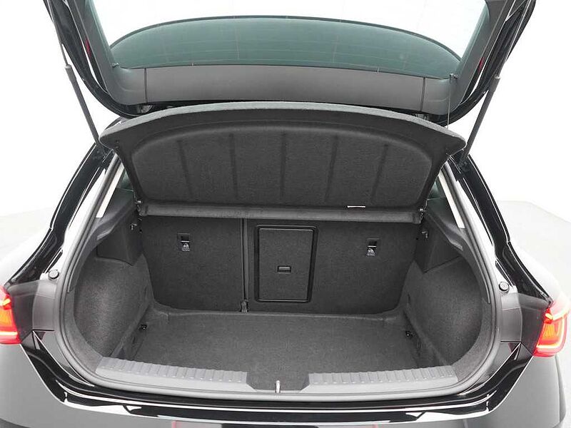 SEAT Leon Xcellence DSG LED PDC KLIMA