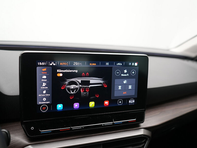 SEAT Leon Xcellence DSG LED PDC KLIMA