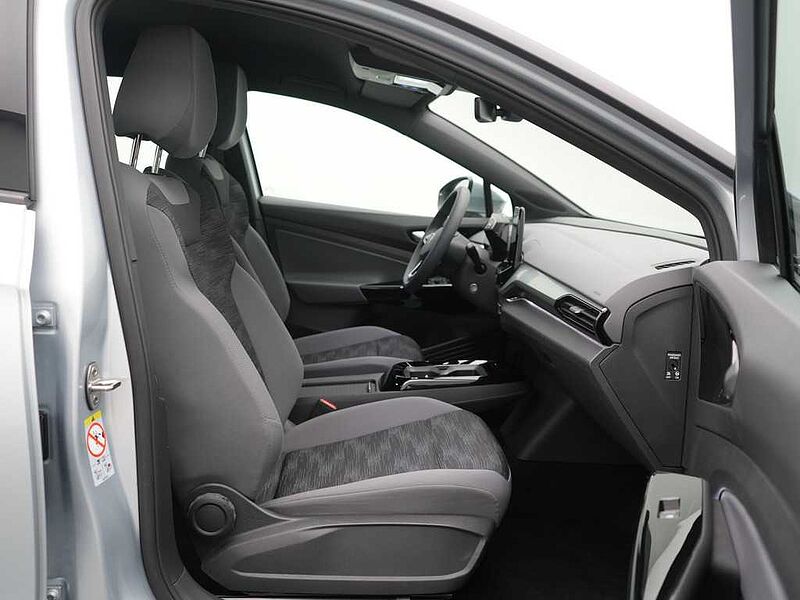 Volkswagen ID.4 Pure ACC PDC LED APP CONNECZ NAVI VIRT