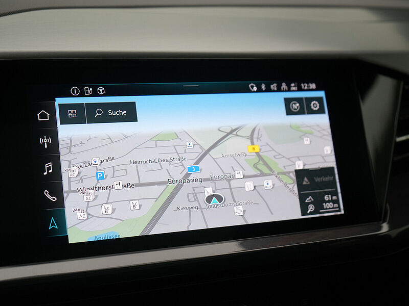 Audi Q4 e-tron S line PANO MATRIX NAVI VIRT ACC LEDER