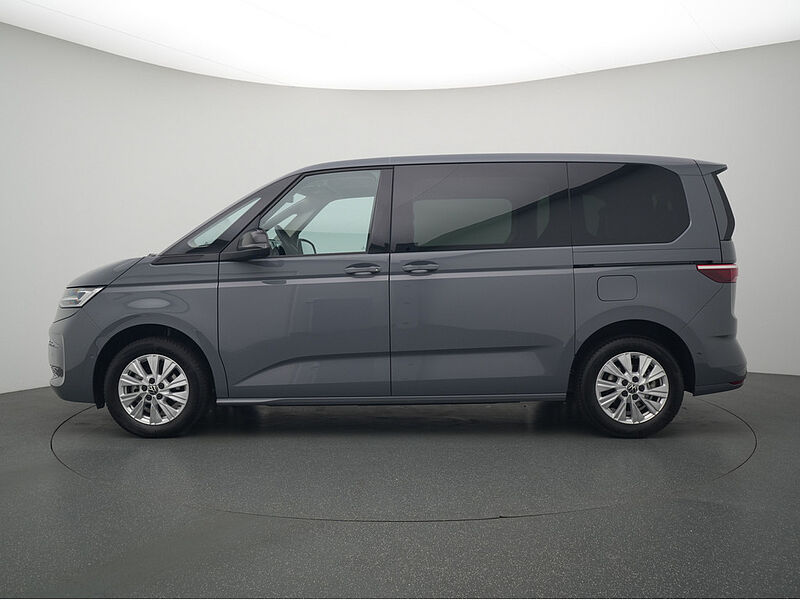 Volkswagen T7 Multivan AHK MATRIX PANO SHZ VIRT KAM ACC APP
