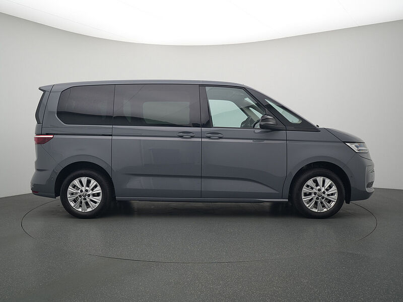 Volkswagen T7 Multivan AHK MATRIX PANO SHZ VIRT KAM ACC APP