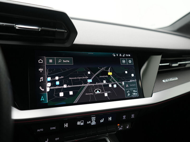 Audi RS3 Sportback quattro STRON SPORTSITZE APP PDC