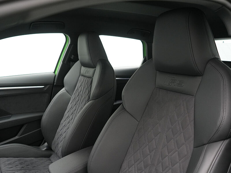 Audi RS3 Sportback quattro STRON SPORTSITZE APP PDC